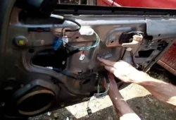 Aftermarket vs. OEM Window Motors: Making an Informed Choice